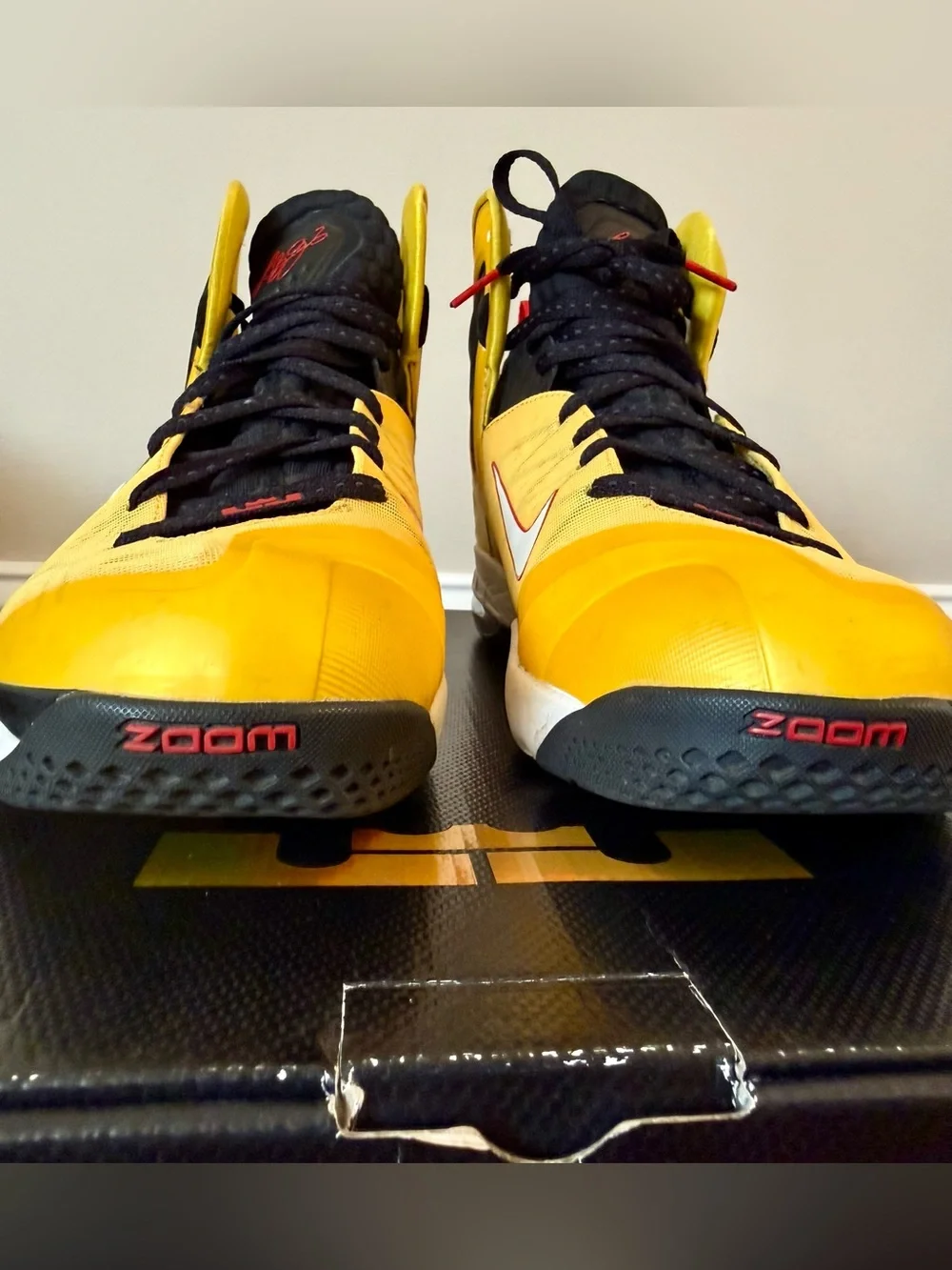 Nike LeBron 9 PS Elite Taxi Size 13 OG Box